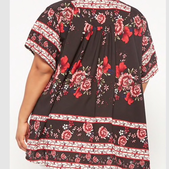 Plus size floral kimono - Picture 3 of 4